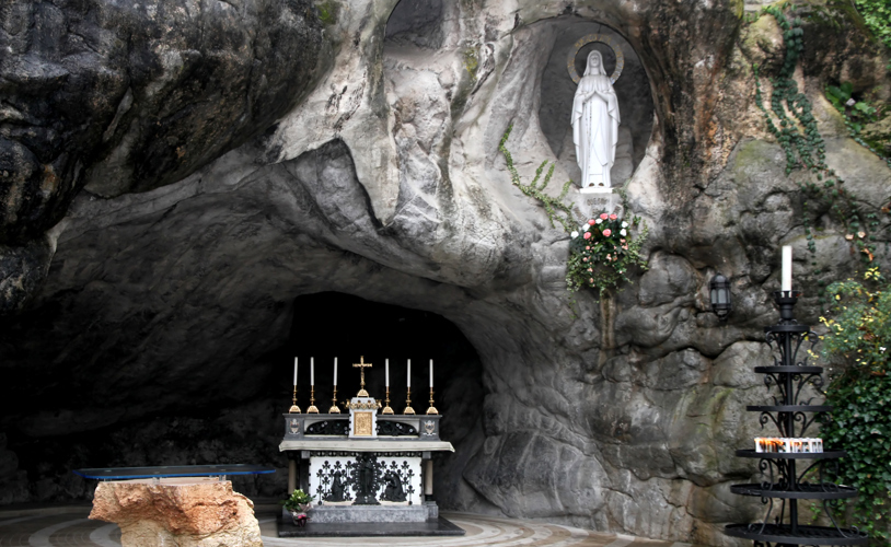 Statue of Mary at Lourdes