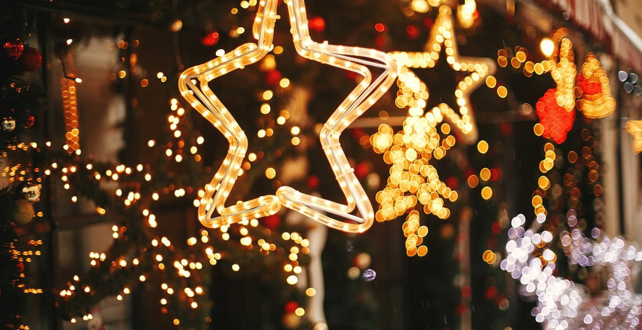 Golden Star Christmas illumination